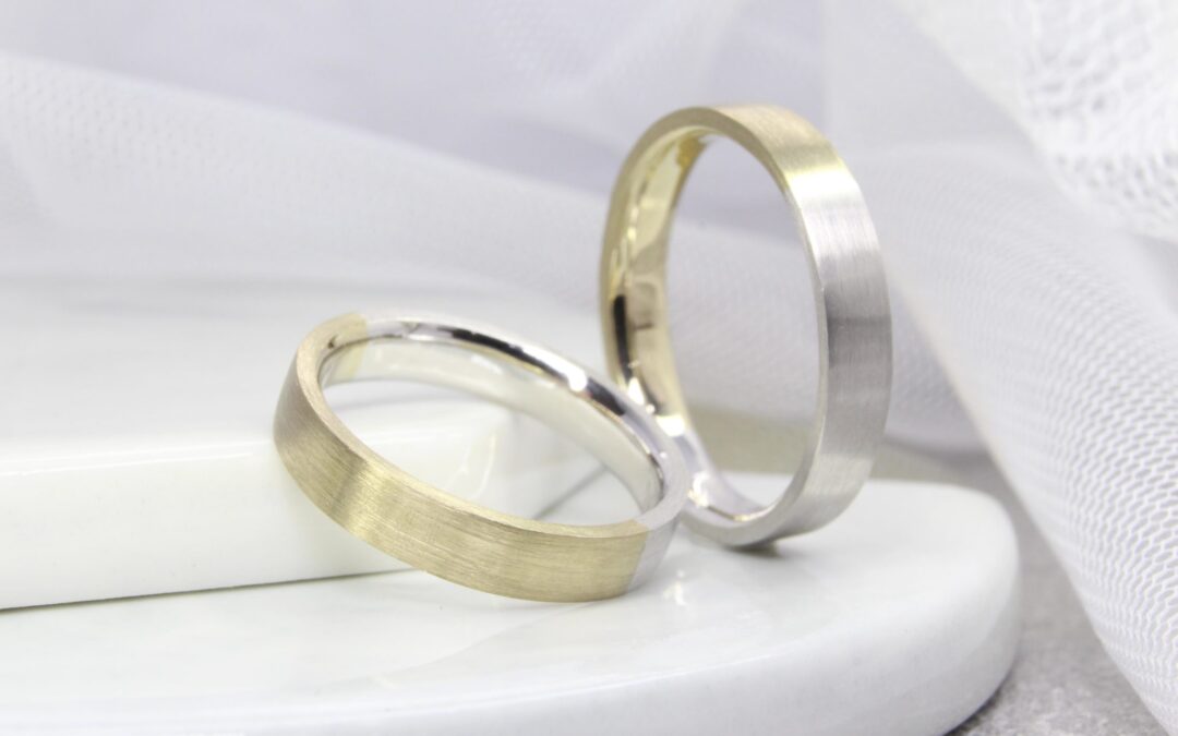 Buying Unique Wedding Bands for Him and Her in 2022